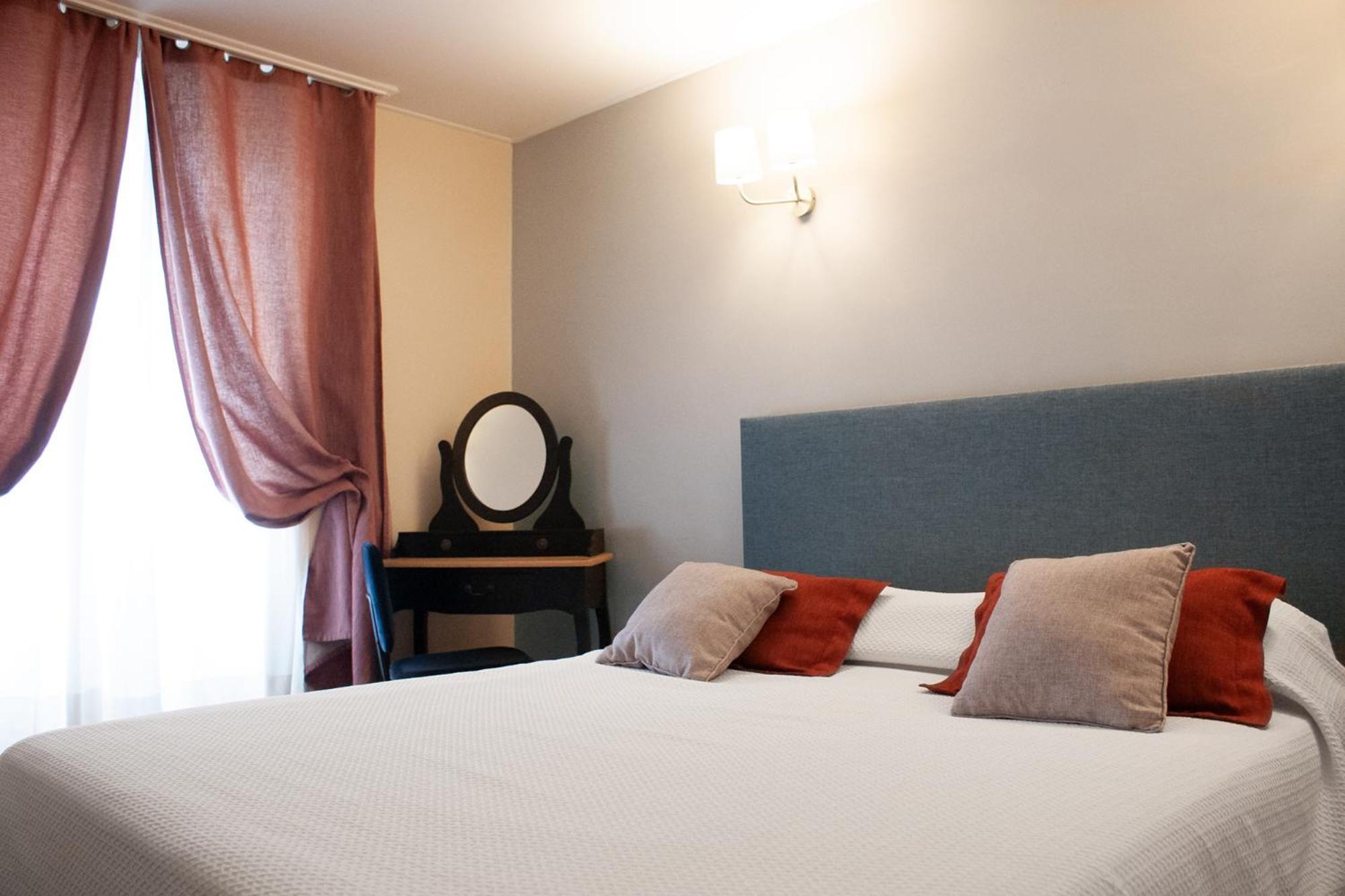 Hotel Du Mont Blanc Париж Екстер'єр фото